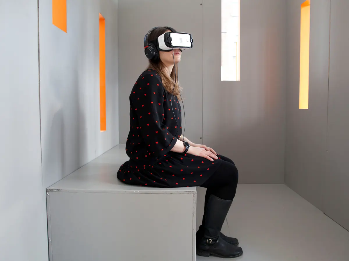 “6X9” – L’experiència immersiva del Confinament Solitari